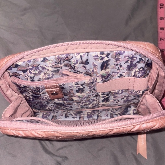 Vera Bradley Cotton Cord Organizer in the color Rose Quartz - Picture 4 of 9